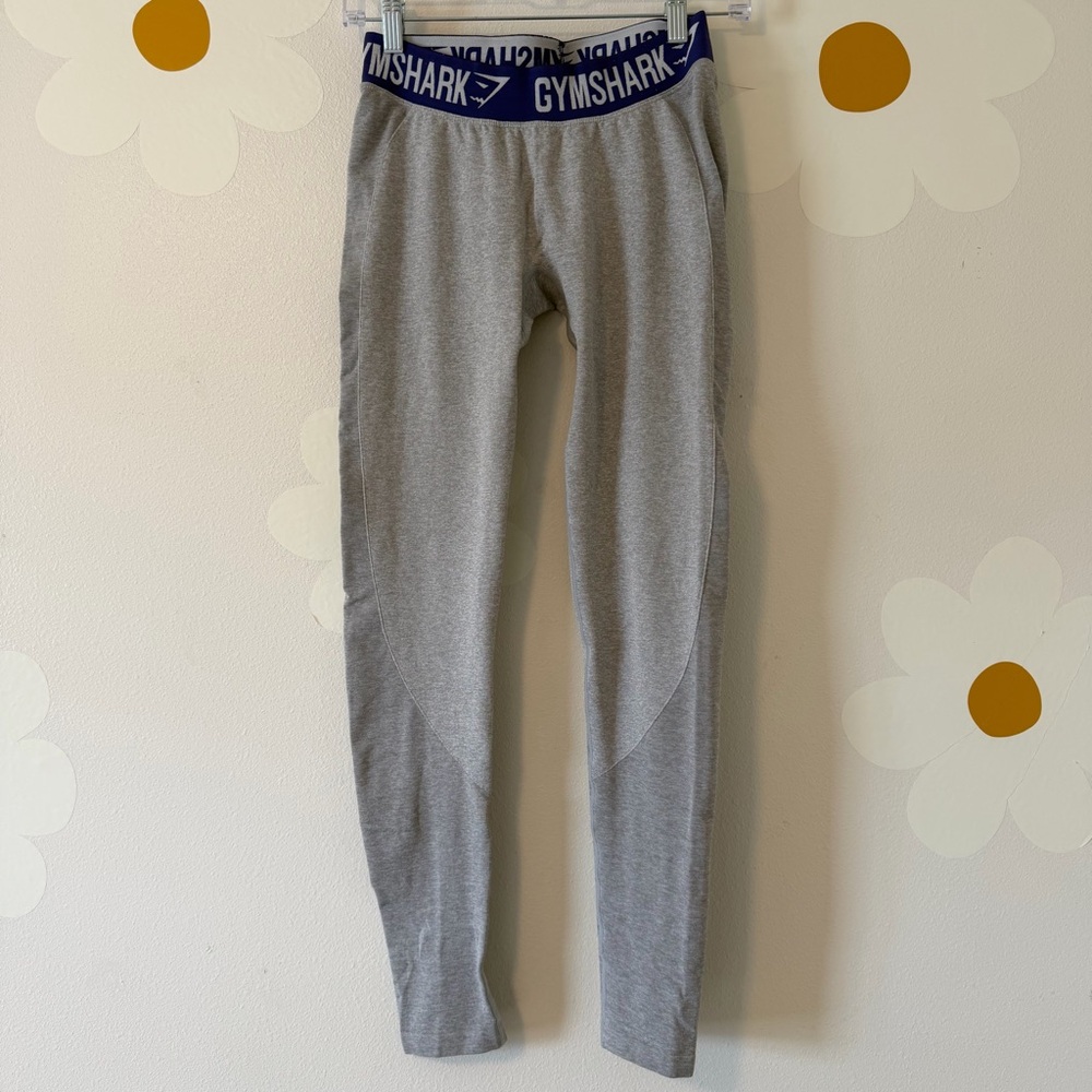 Gymshark Fit Flex Contouring Leggings Light Gray and Purple
